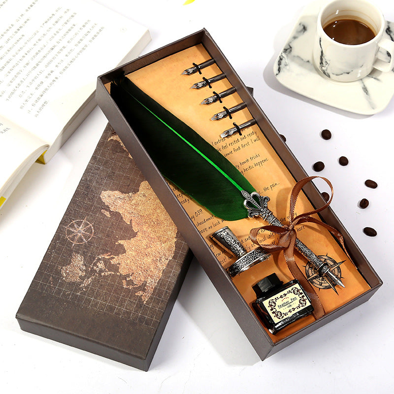 Retro European Style Business Feather Pen