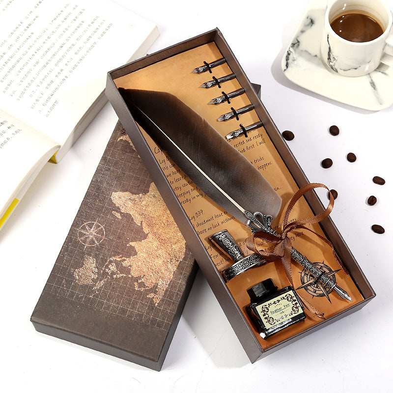 Retro European Style Business Feather Pen